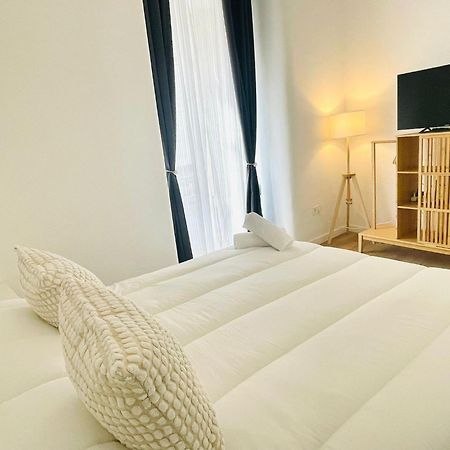 Suites Larios マラガ エクステリア 写真